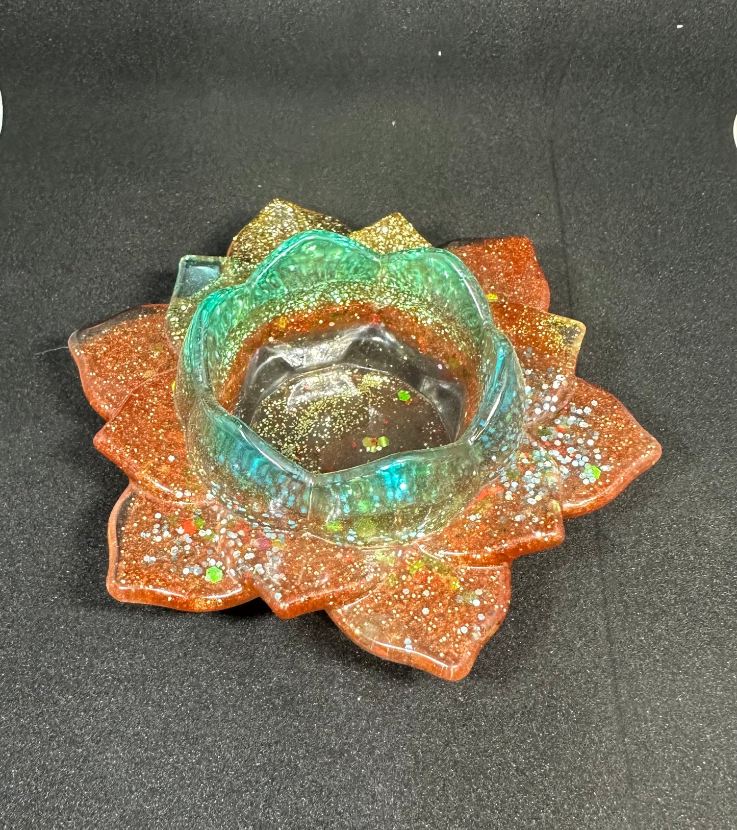 Lotus Tealight Candle Holder